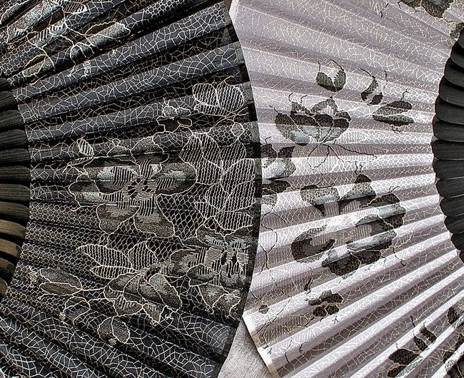 SHITOYAKA Folding Fan